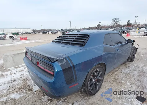 2020 Dodge Challenger Sxt z USA, uszkodzony, nr VIN 2C3CDZAG9LH222901